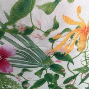 Meet your Posher, Relaine